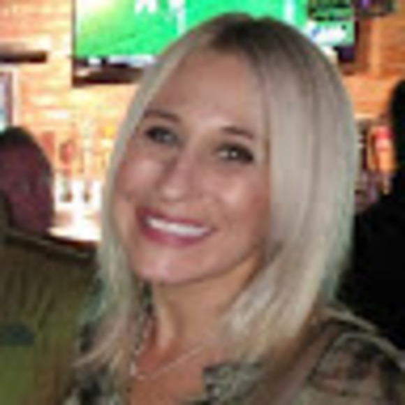 Meet your Posher, Emily - Picture 1 of 1